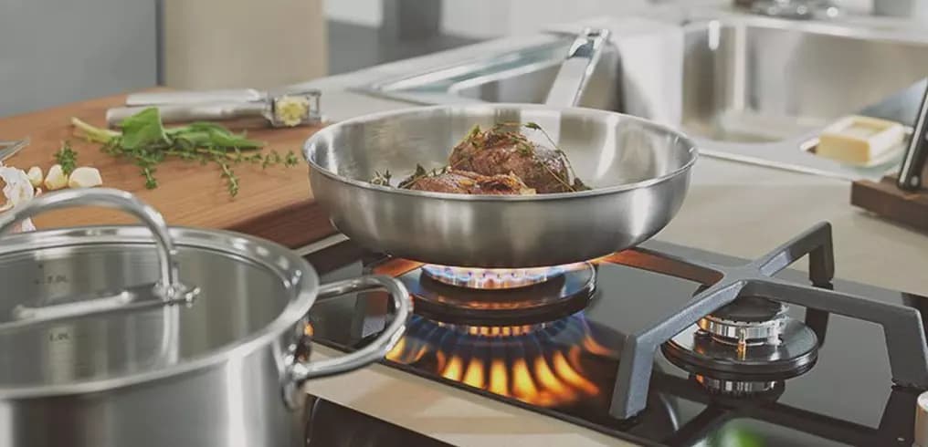 Geschenke für Frauen, die Generationen verbinden: GreenKitchen Töpfe und Pfannen für ein Leben voller Kochfreude