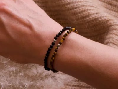 Trage die Magie: Tigerauge Armband bei CrystalScents
