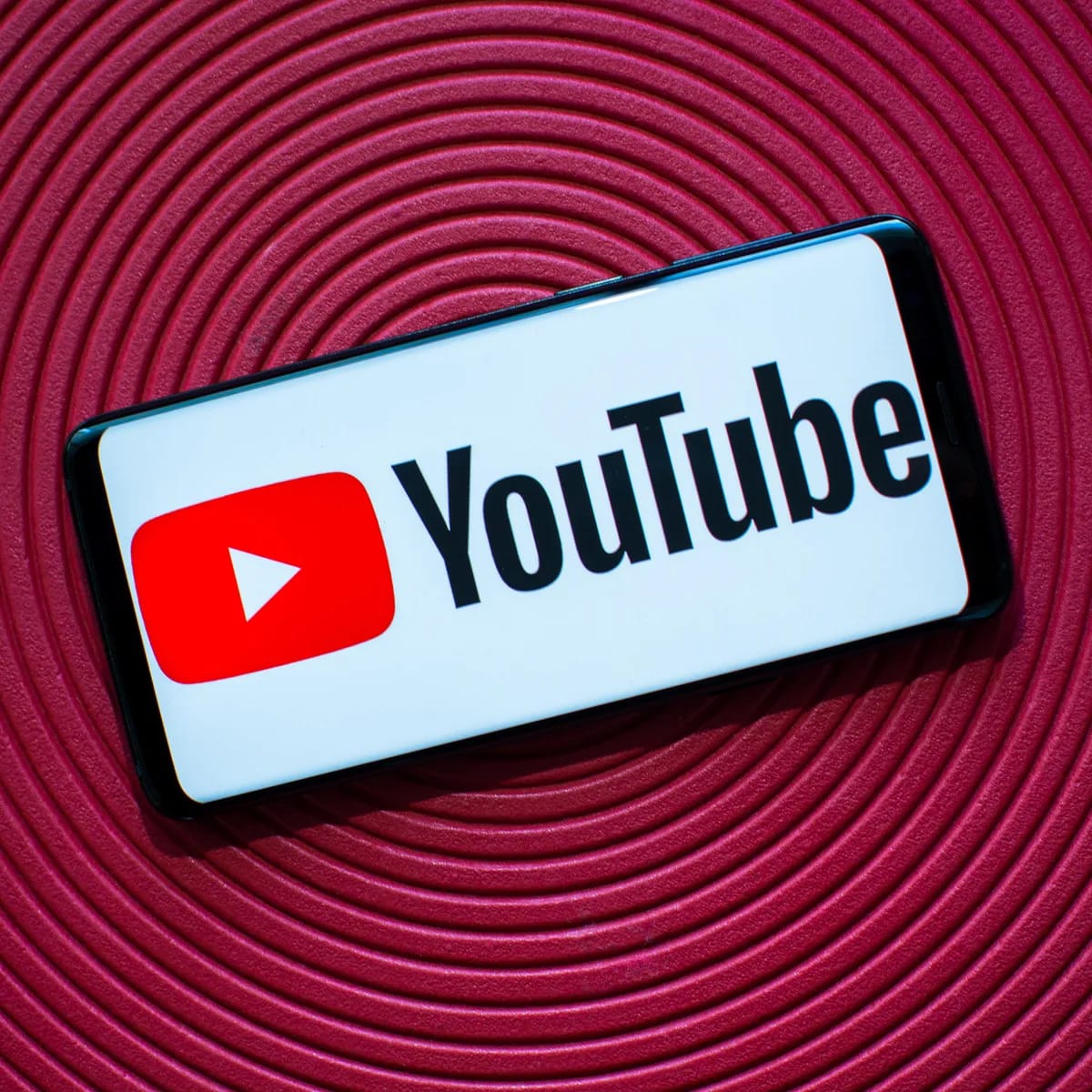 Erschließen Sie den YouTube-Erfolg: Investieren Sie in Ihre Videos mit gekauften Aufrufen und Klicks