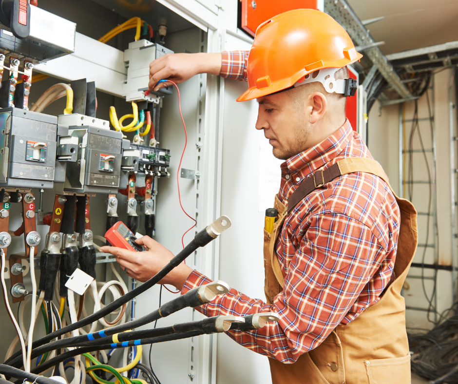 Prüfung elektrischer Anlagen: Was passiert, wenn sie vernachlässigt wird?