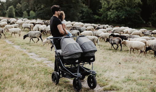 Alles für den kleinen Neuankömmling: Unsere Babyfachgeschäfte in Aktion